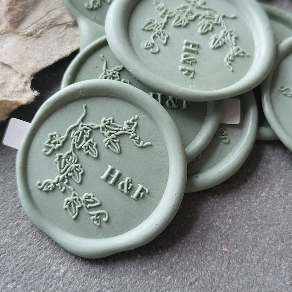 'Ivy' Monogram Wax Seals - THE LITTLE BLUE BRUSH LONDON