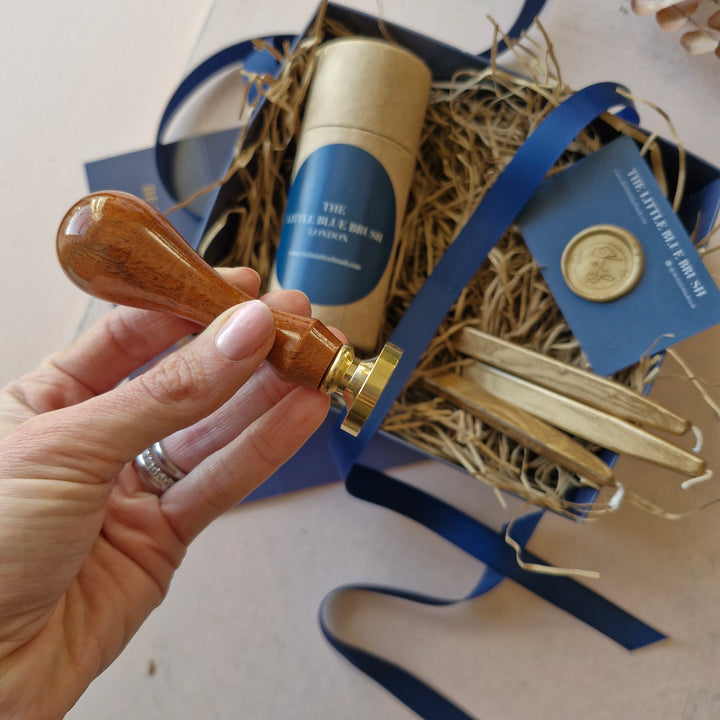 Custom 25mm Wax Stamp Gift Box with Gold wick wax