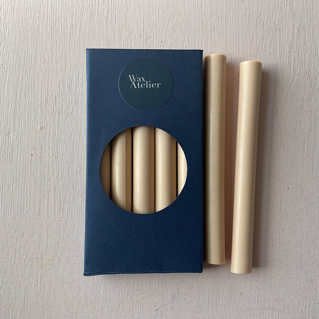 Soft Peach : Box of 5 : 11mm Wax Sticks