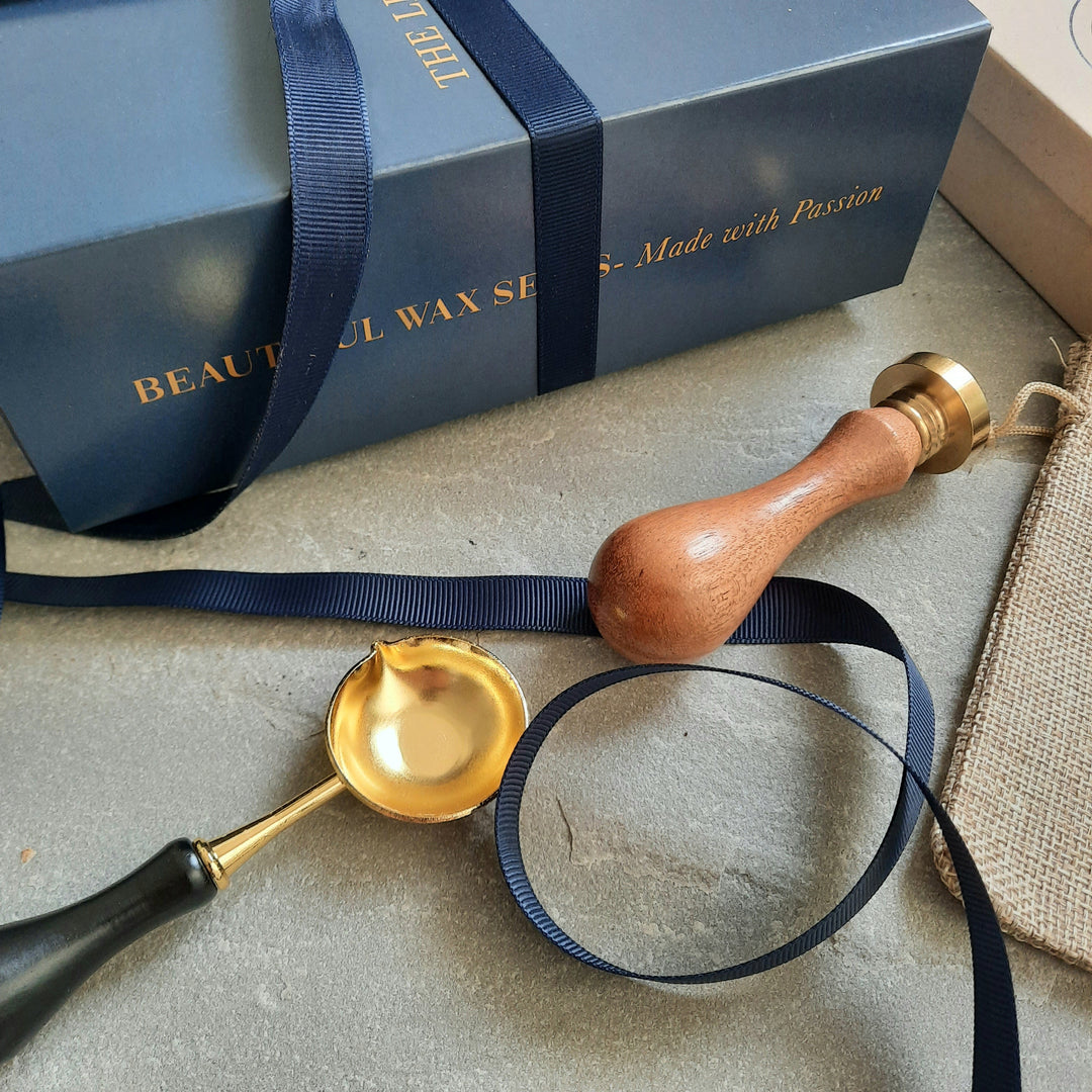 Custom Gift Box with Sealing Beads - THE LITTLE BLUE BRUSH  