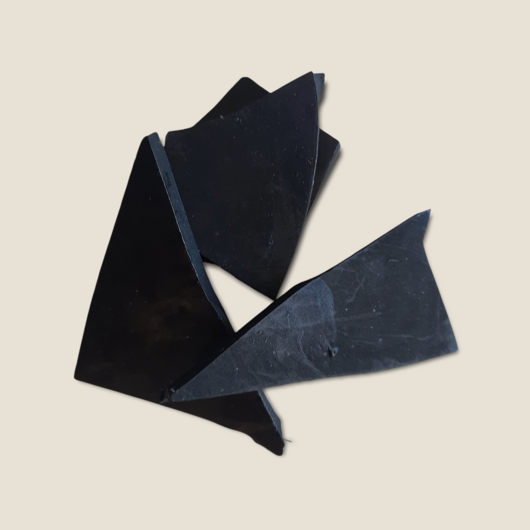 Black Bottle Sealing Wax - THE LITTLE BLUE BRUSH  