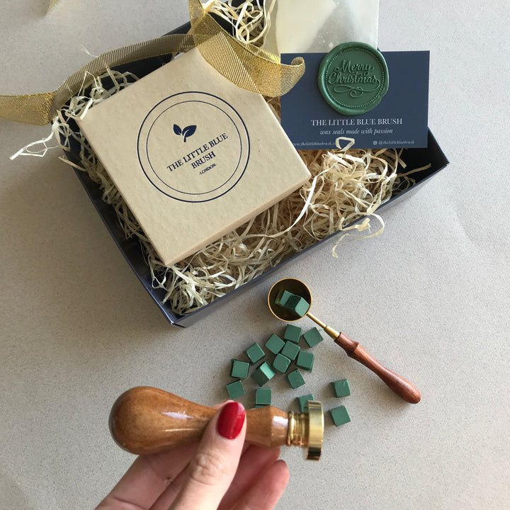 Christmas Edition Green - Custom 25mm Wax Stamp Gift Box with sealing wax beads